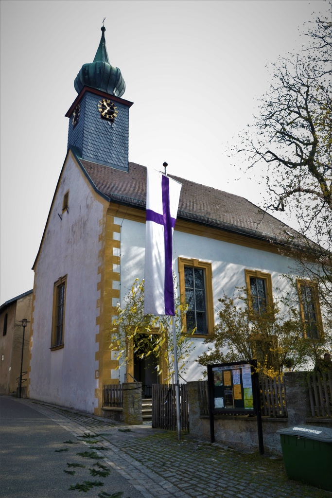 Michaelskirche in Trabelsdorf an der Konfirmation